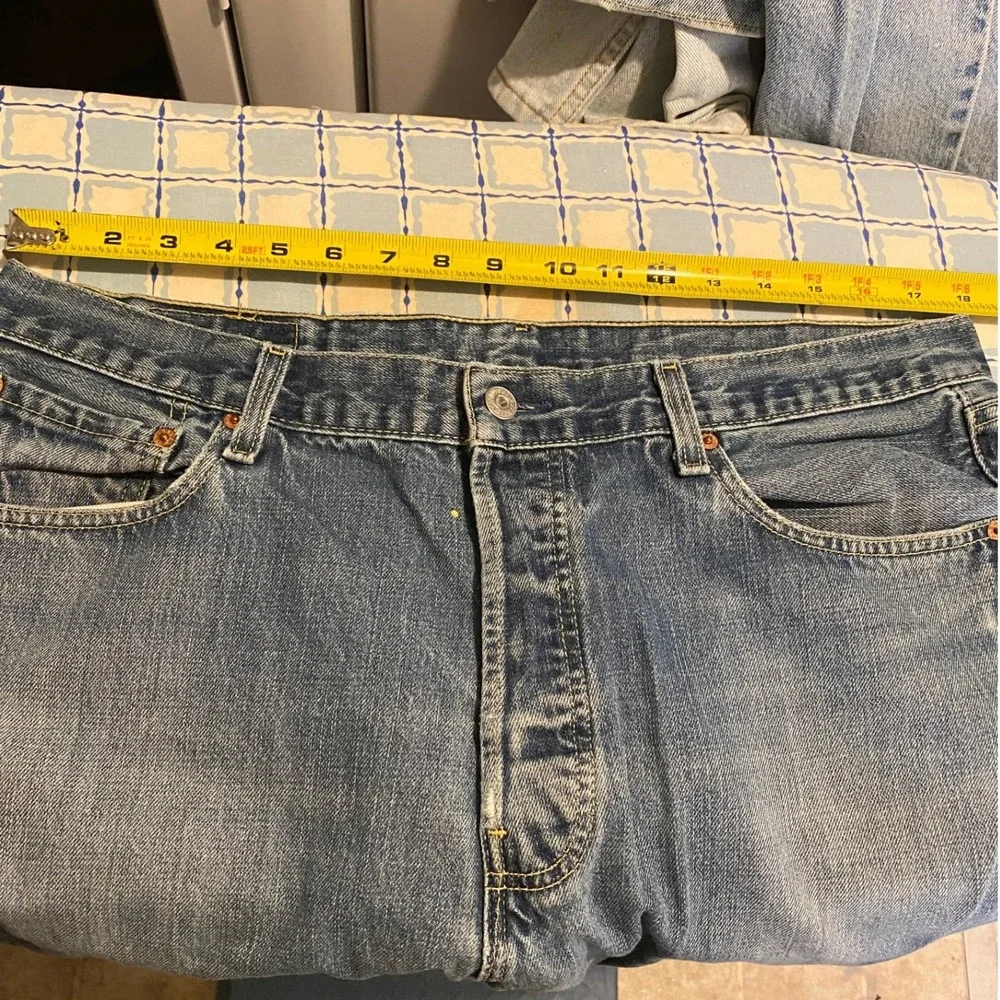 Vintage Y2K Levis 501 Mens Jeans 38x32 (36x30) Medium Wash Straight Button Fly